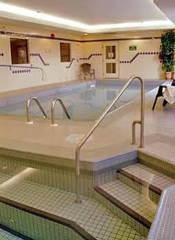 Hotel Sandman Quesnel